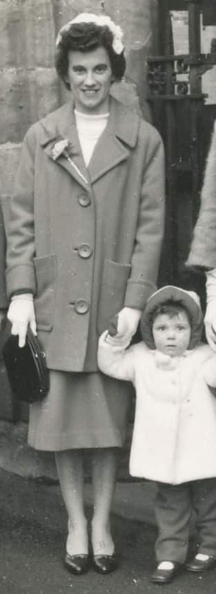 Ledbury Reporter: Jo Edge as a child with her mum Audrey